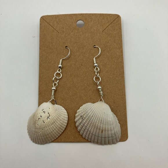 Handmade seashell silver dangly earrings - Picture 1 of 1